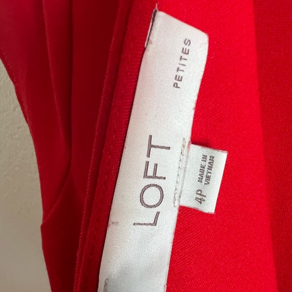 Loft Dress - Picture 3 of 3